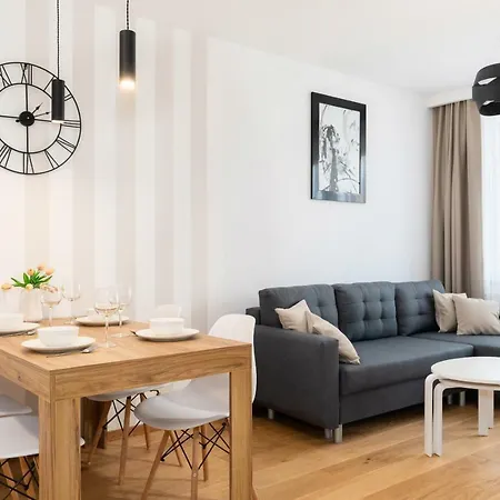 Aparthotel Blizej Morza Silownia I Taras Widokowy By Renters Kołobrzeg