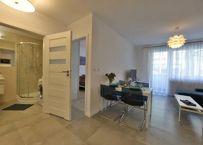 Blizej Morza Silownia I Taras Widokowy By Renters קולובז'ג