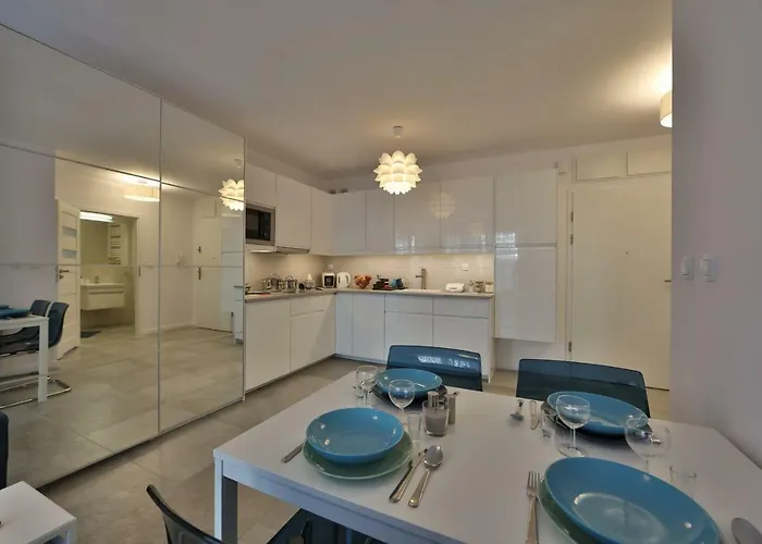 Blizej Morza Silownia I Taras Widokowy By Renters קולובז'ג