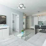 Blizej Morza Silownia I Taras Widokowy By Renters Aparthotel Kołobrzeg